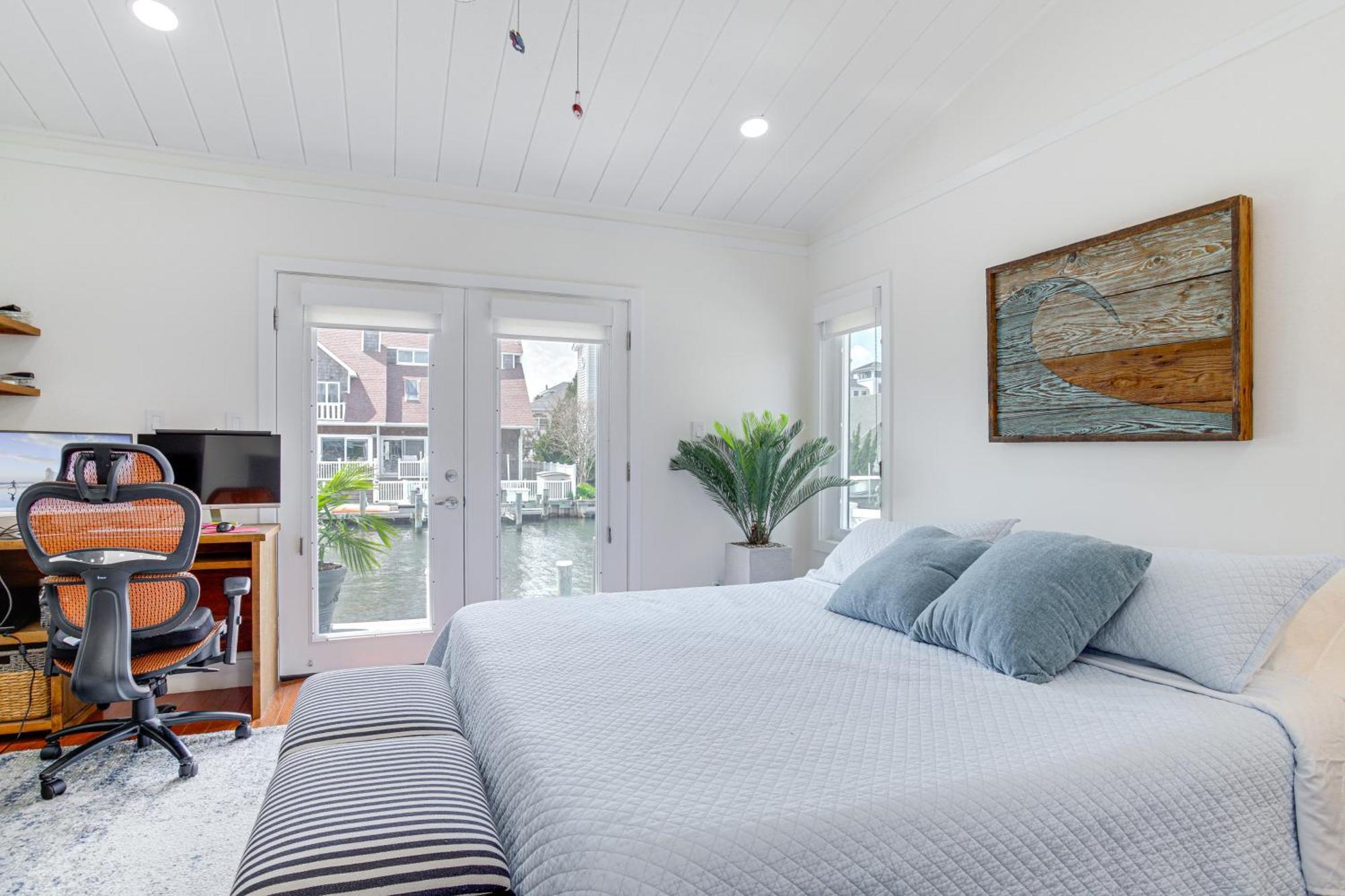 Ocean Retreat With Dock, Kayaks Less Than 1 Mi To Holiday home