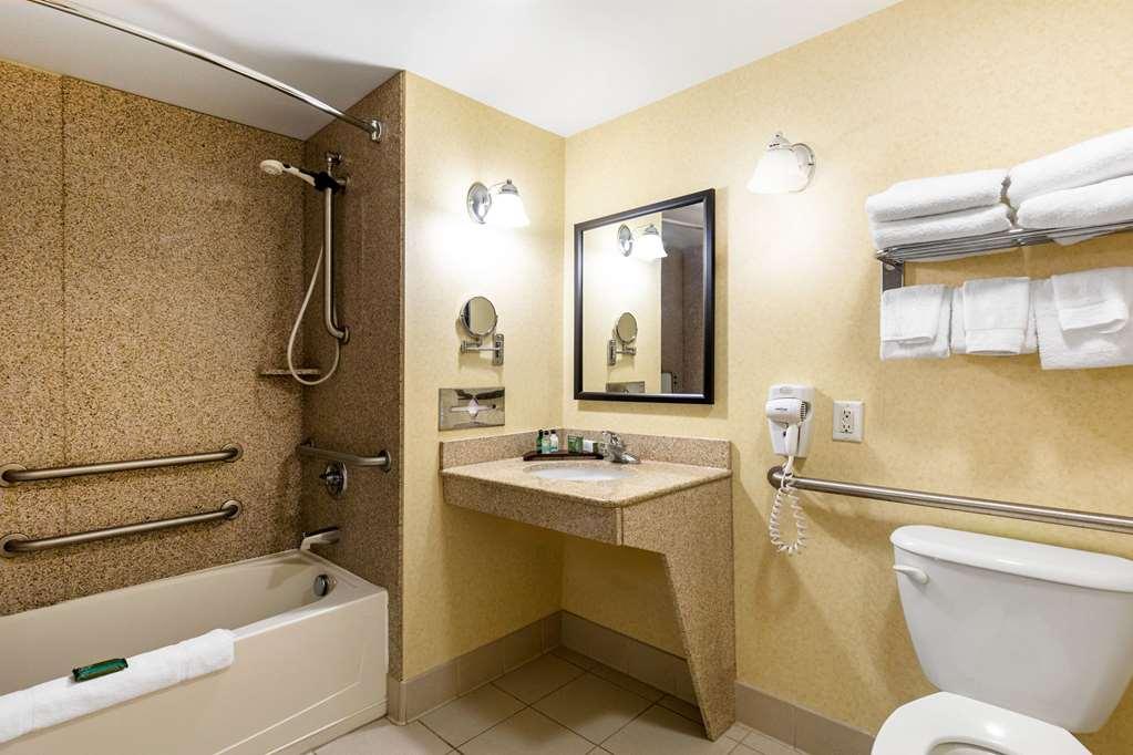 Gateway & Suites, Ascend Collection