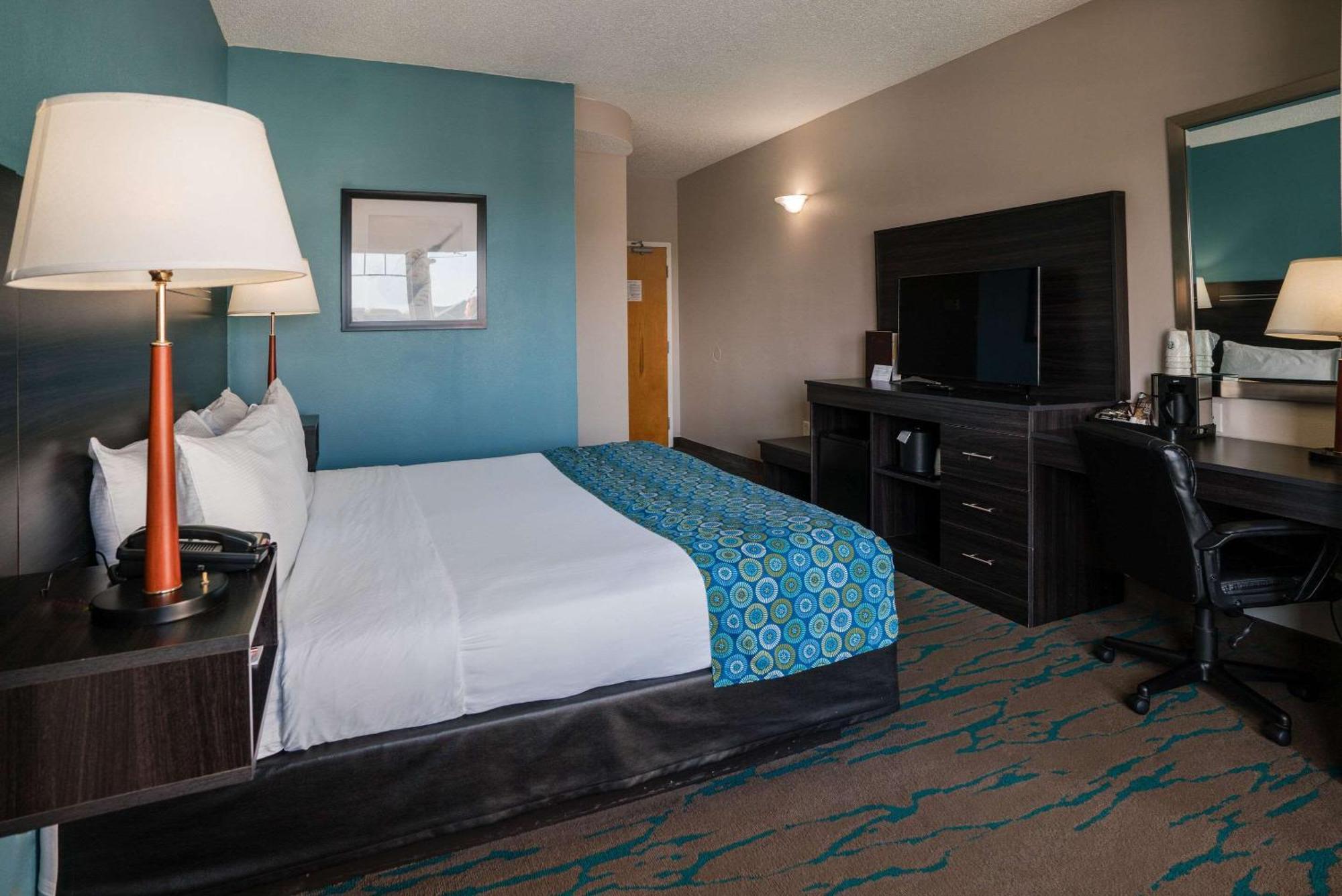 Gateway & Suites, Ascend Collection