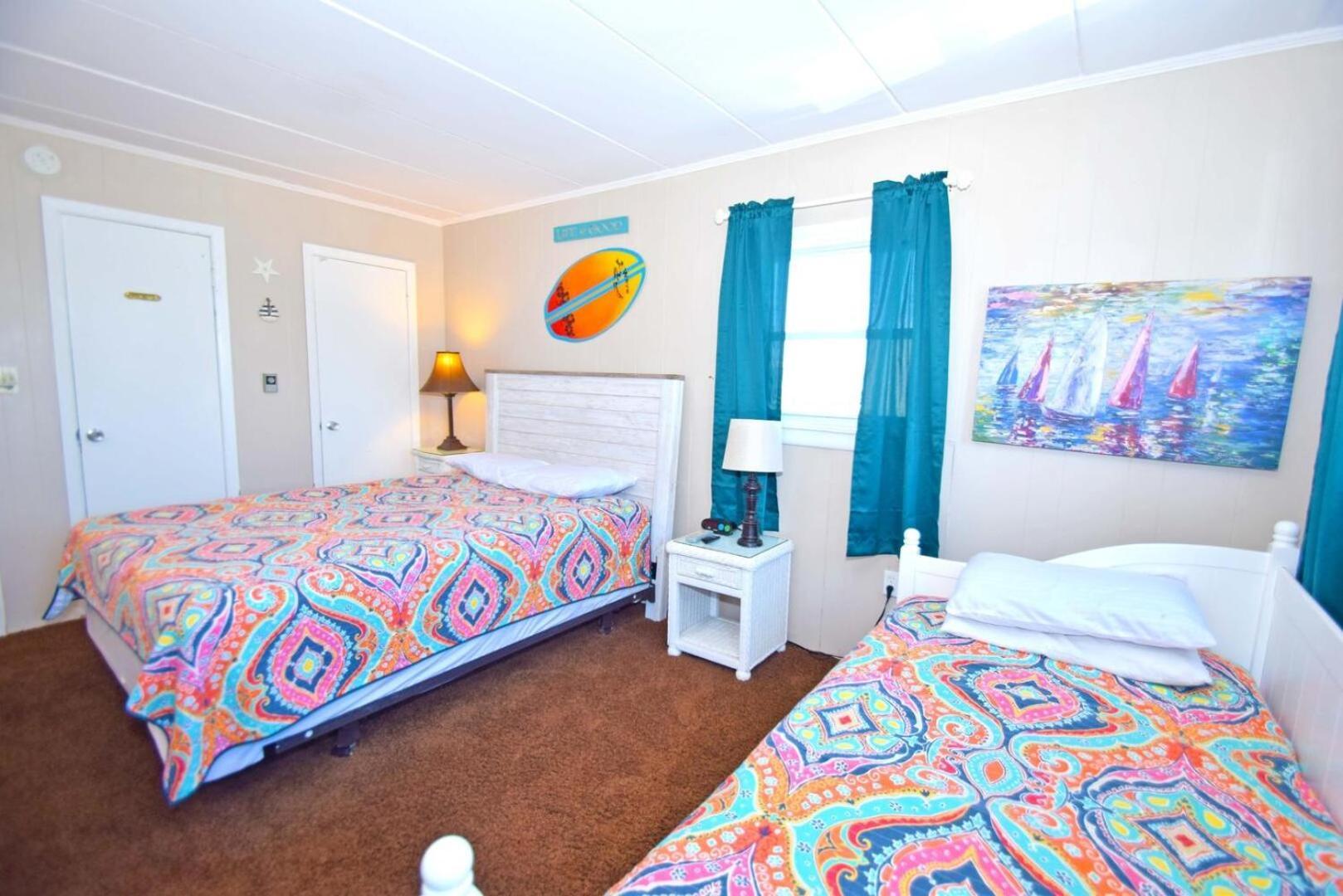 Bay Colony 16 Apartment
