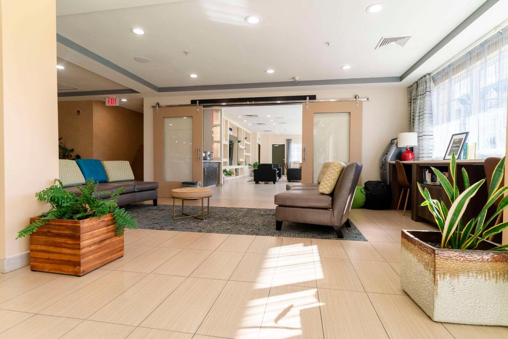 Hotel Gateway & Suites, Ascend Collection