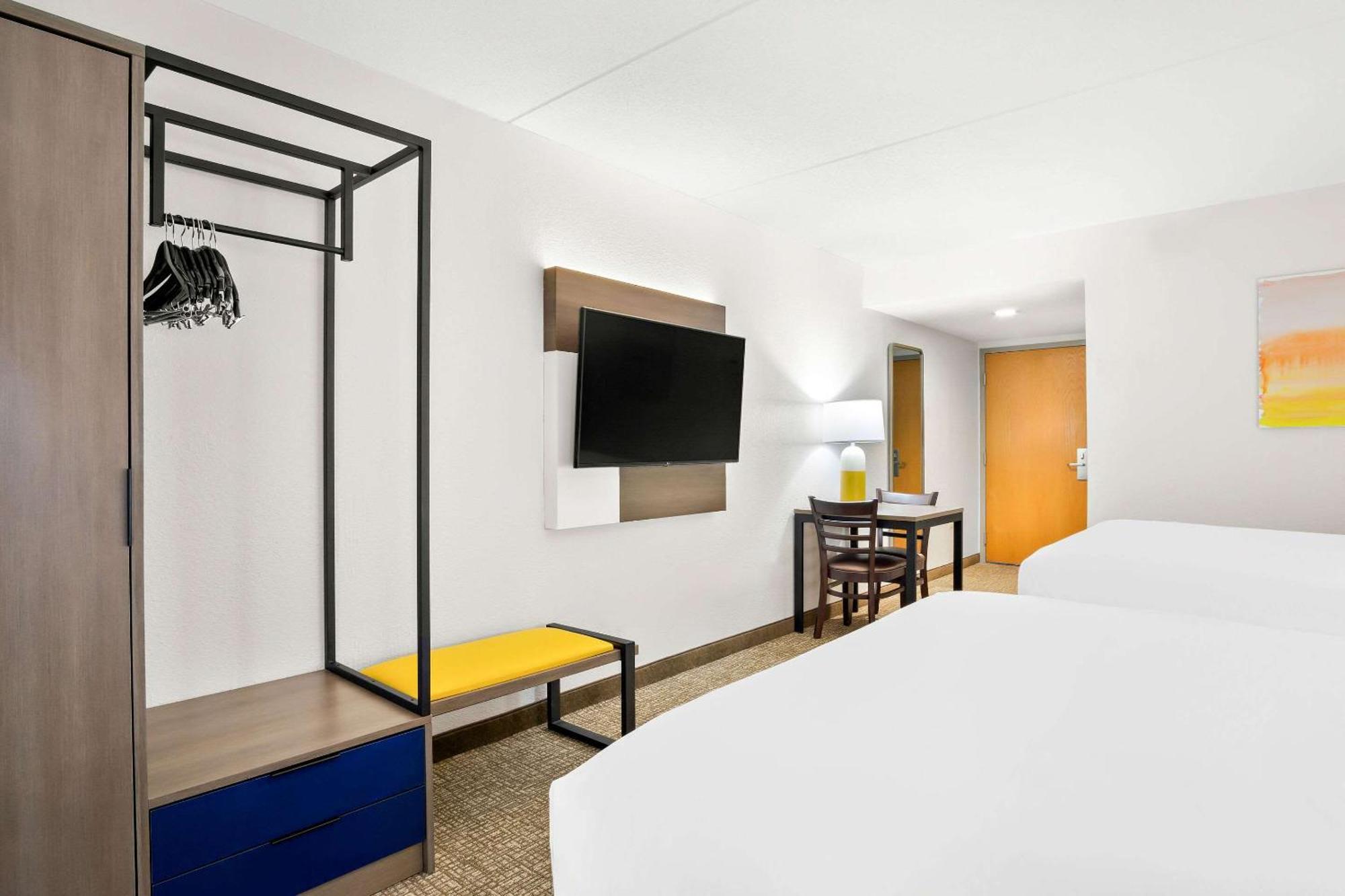 Inn Comfort Gold Coast 2*
