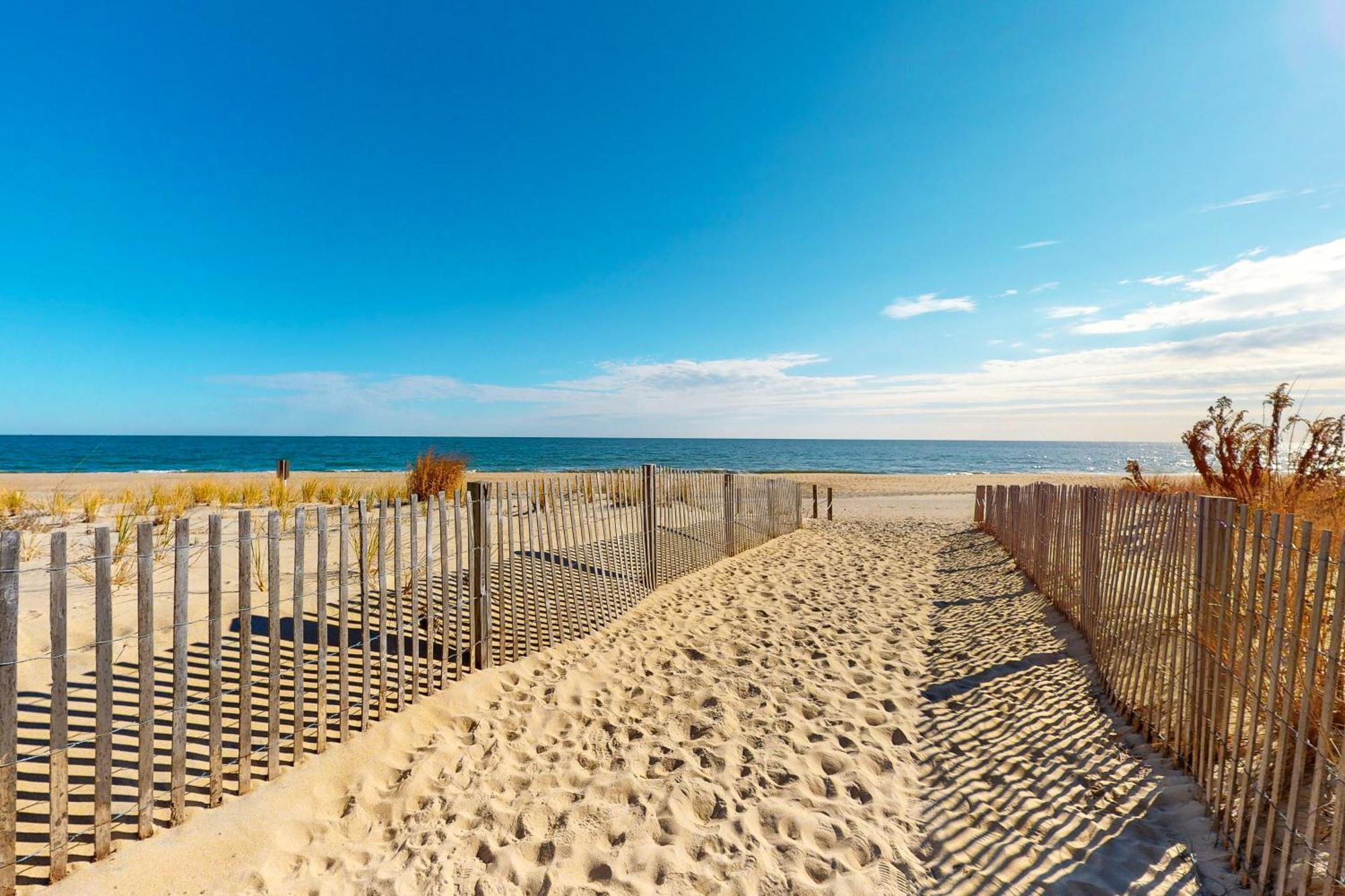 Worcester House 106 Apartment Ocean City