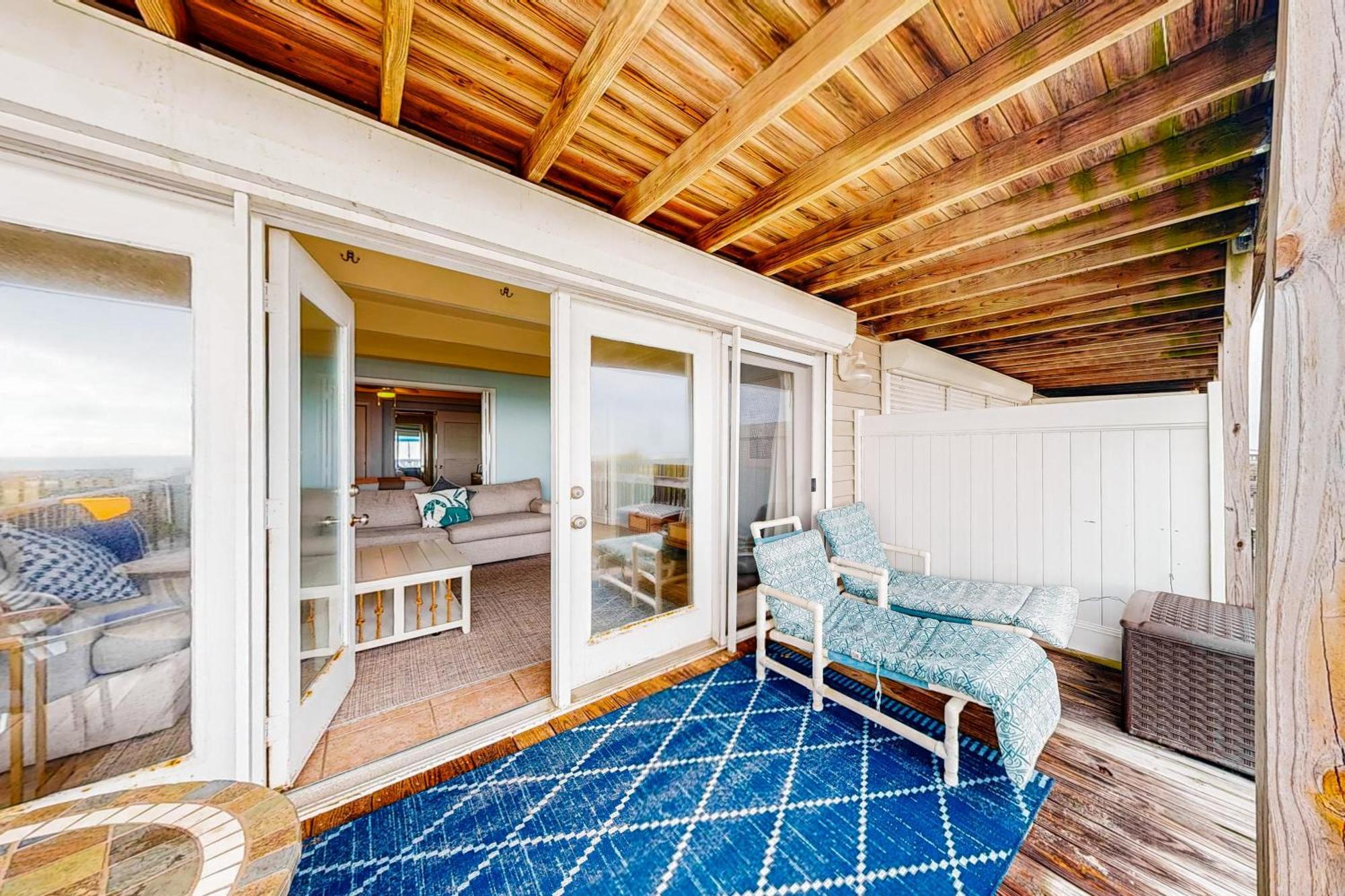 Ocean Oceanfront Apartment