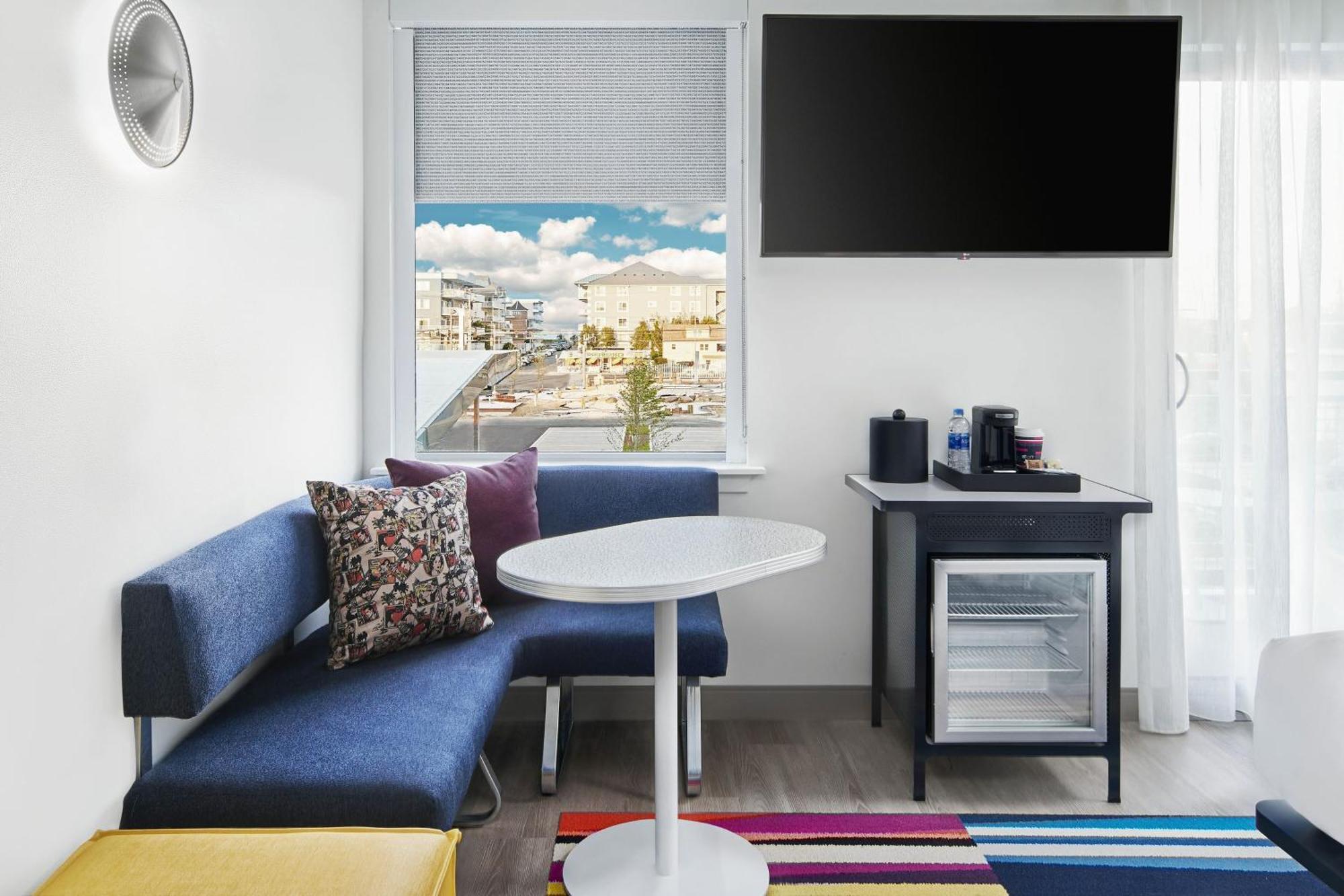 Aloft Ocean
