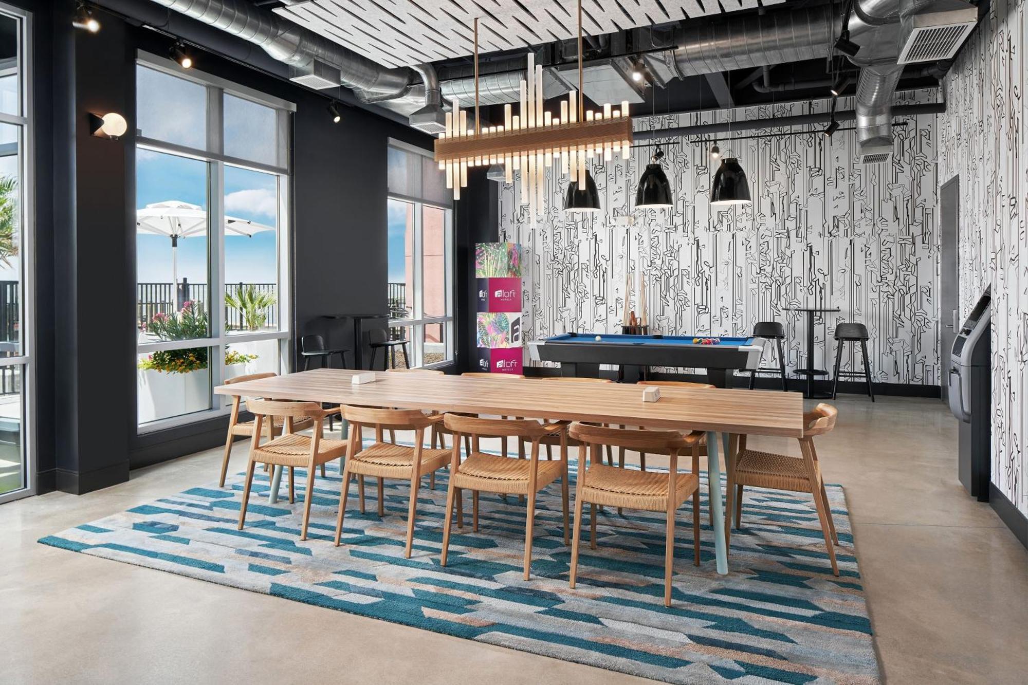 Hotel Aloft Ocean