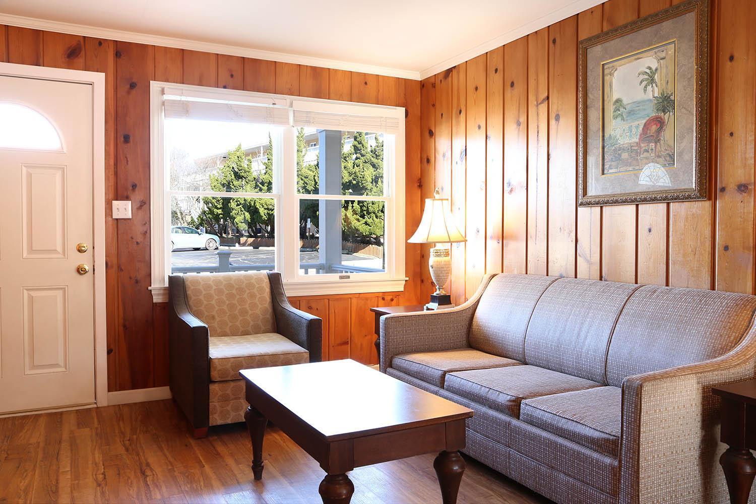 Surf Aparthotel