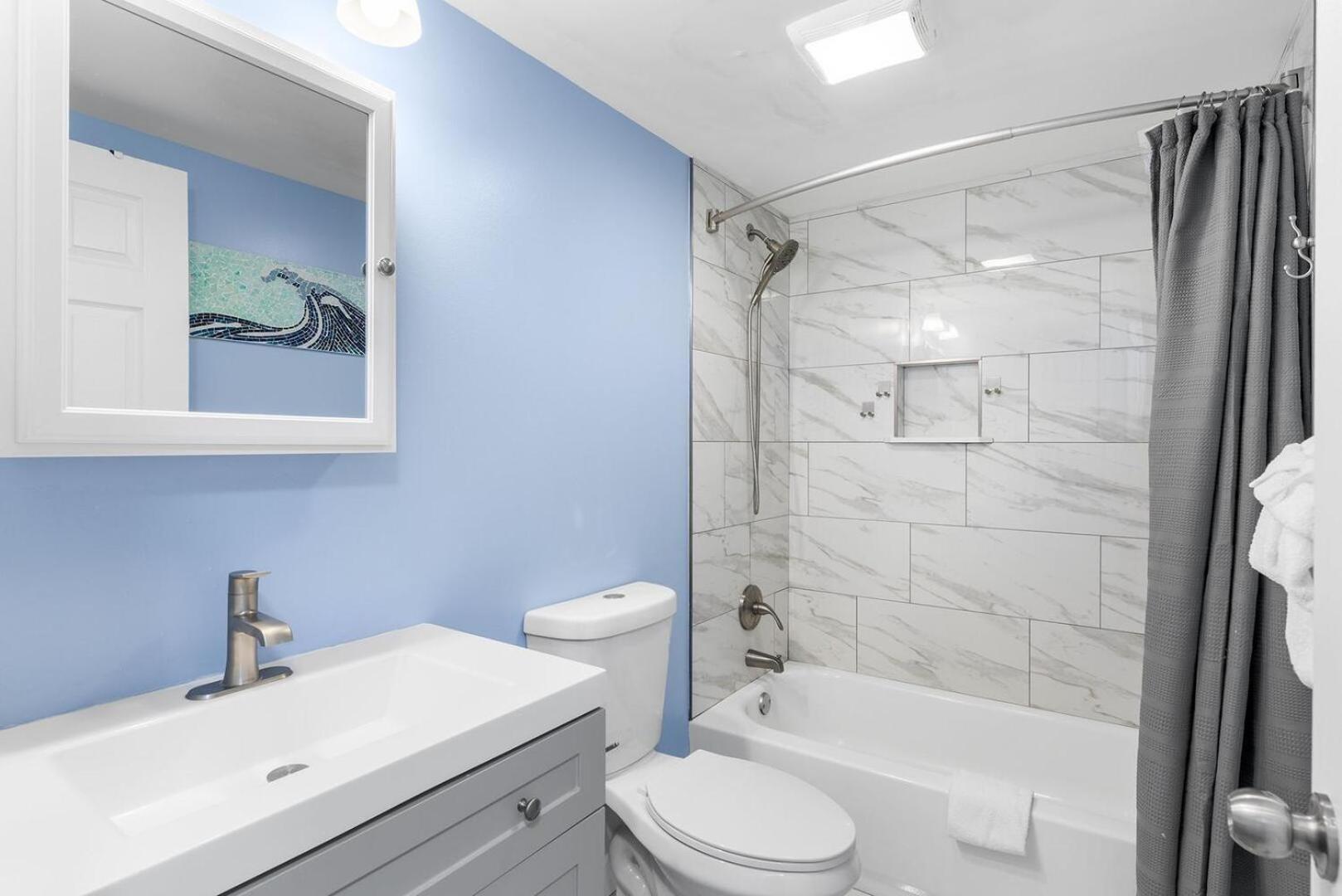 Apartment 322 Sunset Drive *