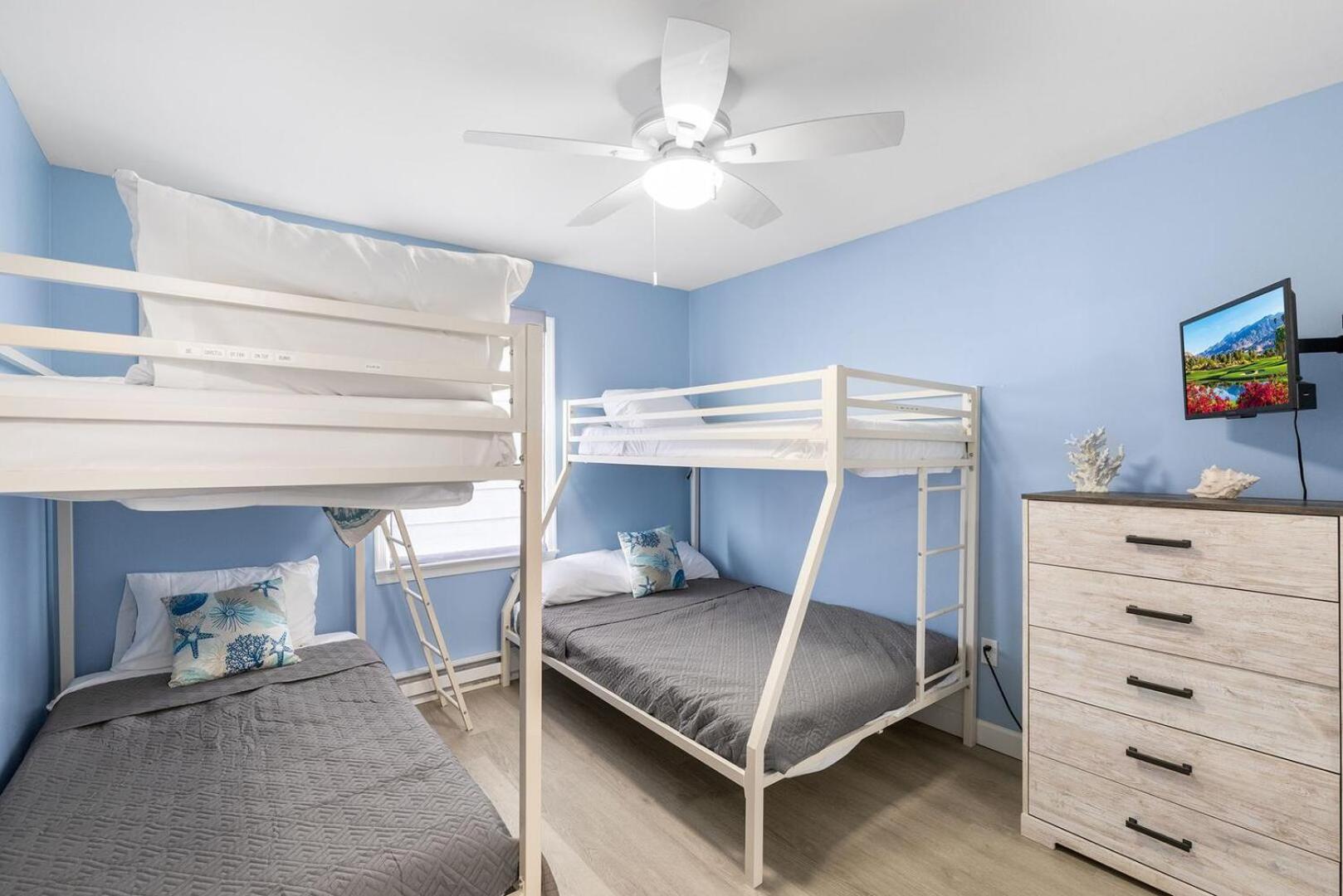 322 Sunset Drive Apartment