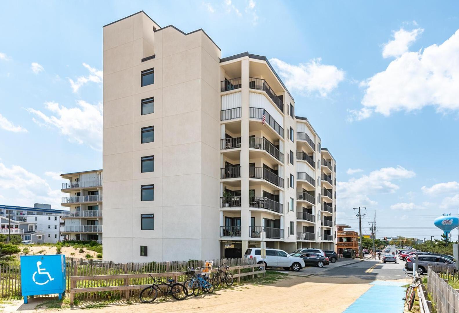 New Pheonix Atlantic Apartment *