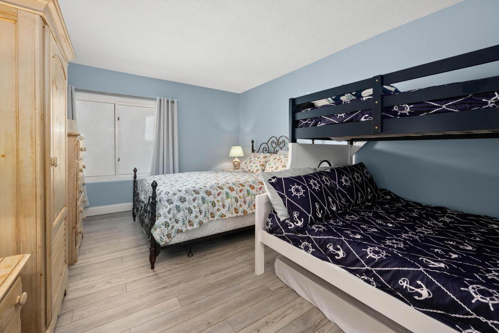 New Pheonix Atlantic * Ocean City