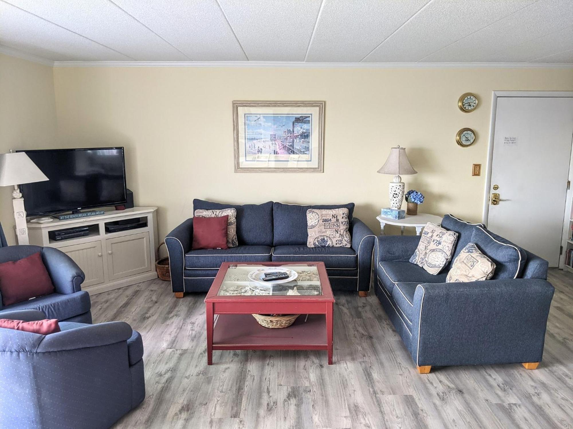 210 Worchester St #405 * Ocean City