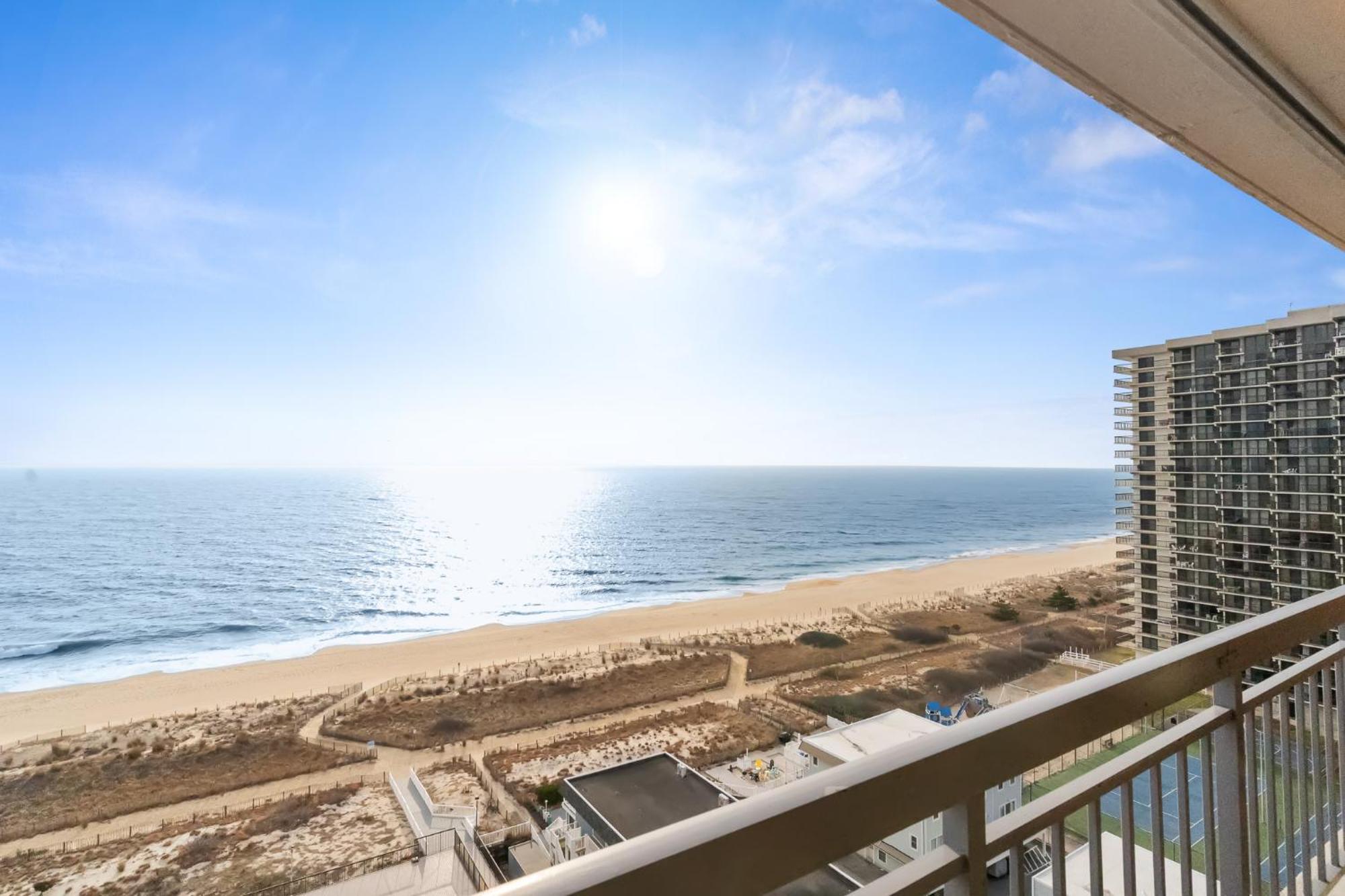Direct Oceanfront 2-bedroom At Fountainhead Stunning Views In North Ocean Ocean City