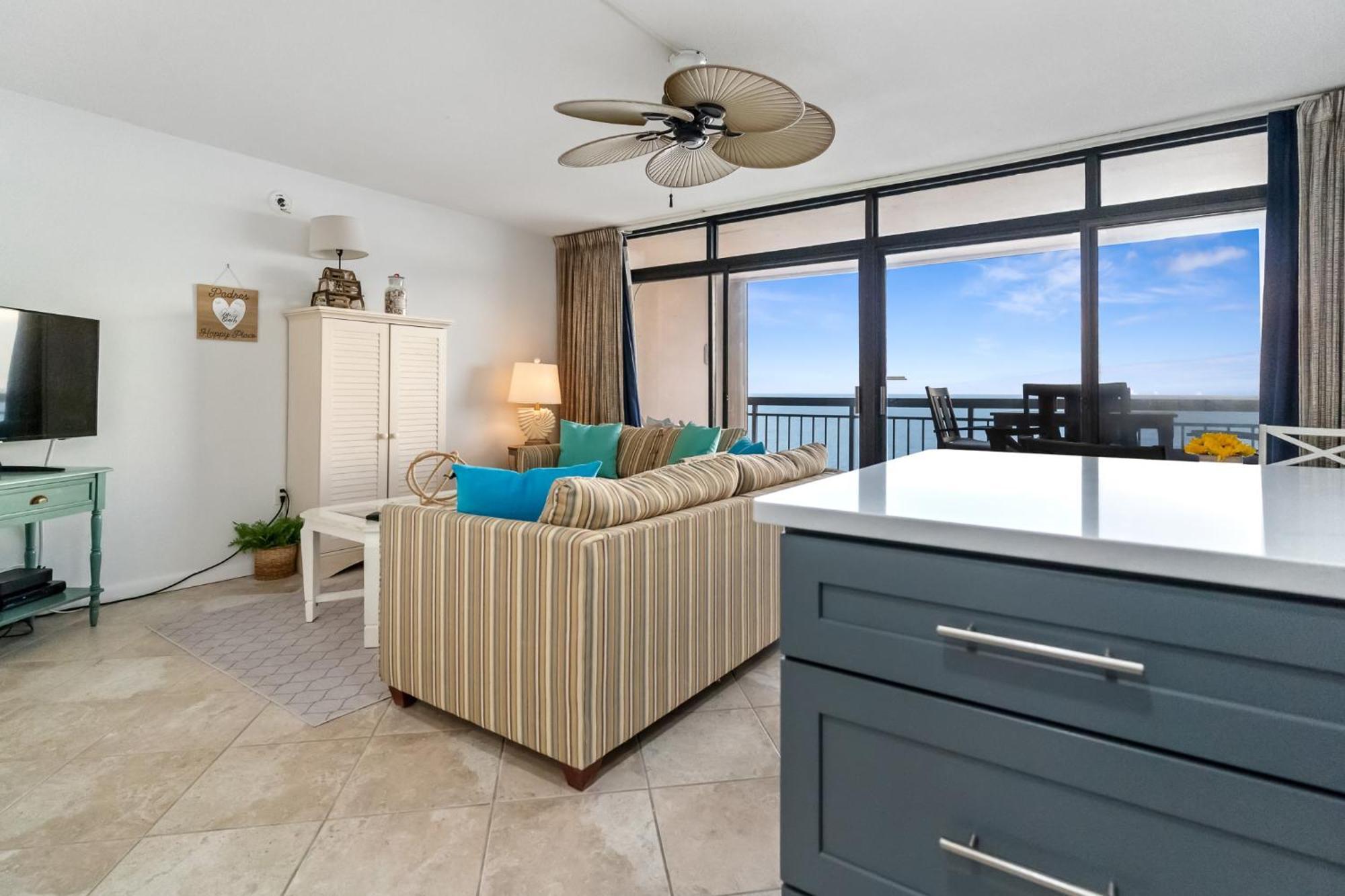Holiday home Direct Oceanfront 2-bedroom At Fountainhead Stunning Views In North Ocean Ocean City