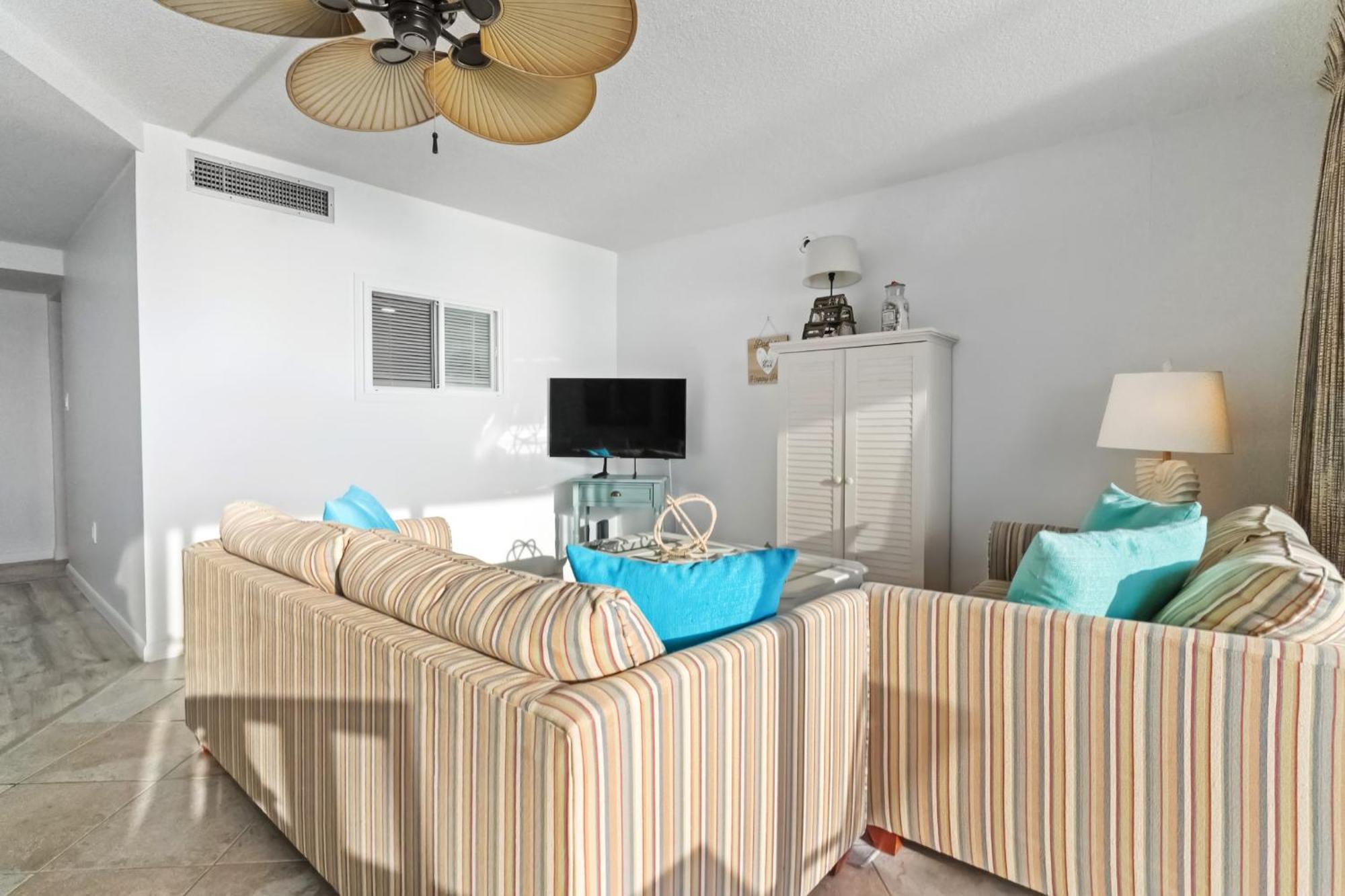Direct Oceanfront 2-bedroom At Fountainhead Stunning Views In North Ocean Holiday home