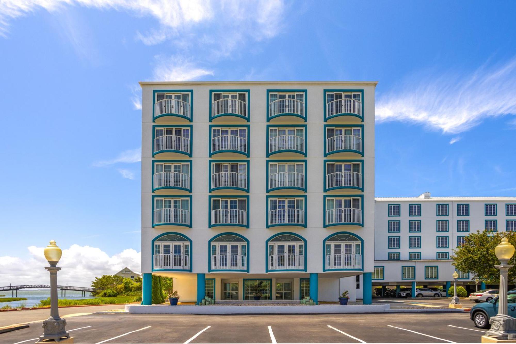 Coconut Malorie Hotel, Ascend Collection 3* Ocean City