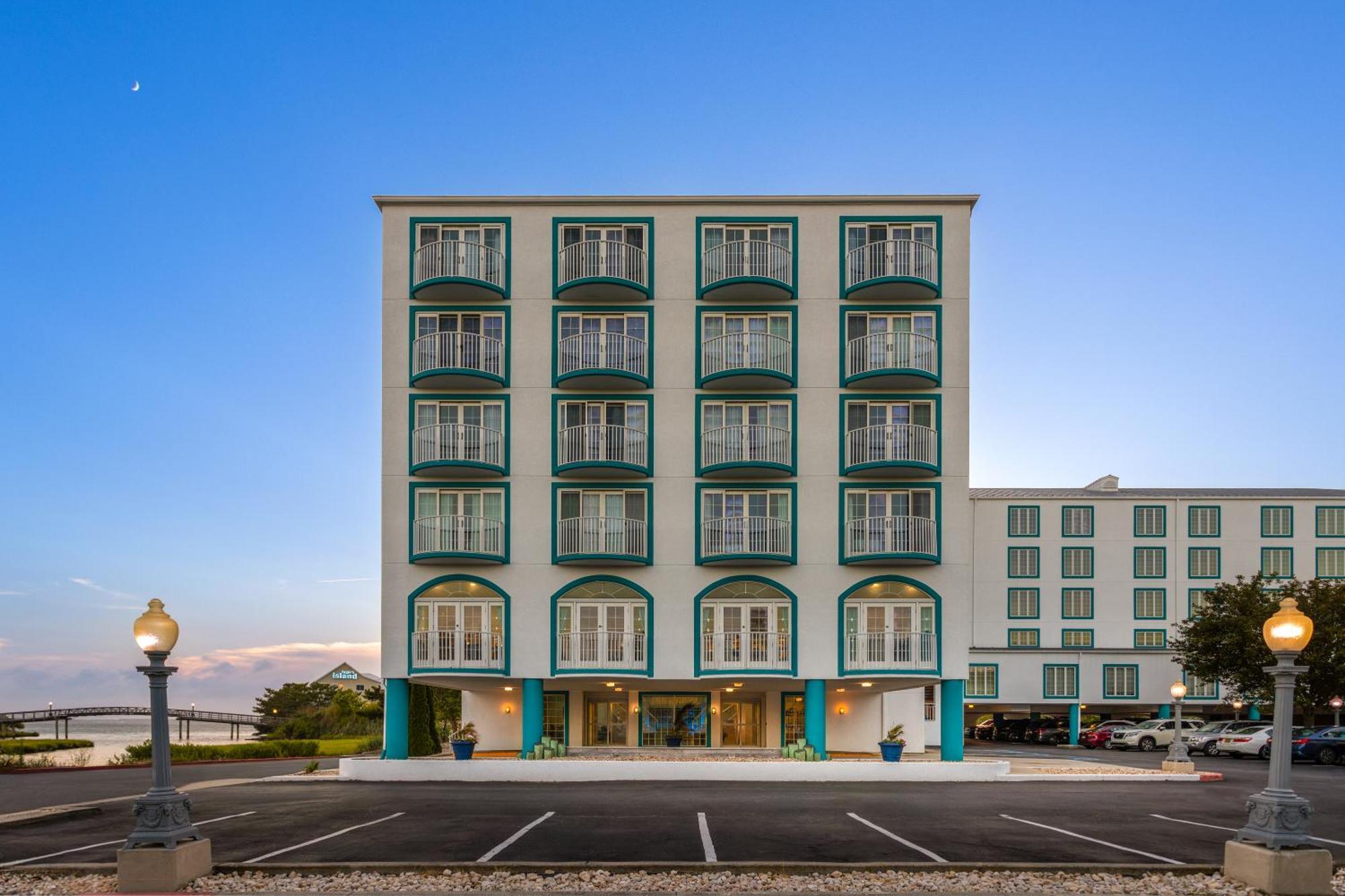 Hotel Coconut Malorie Hotel, Ascend Collection 3*
