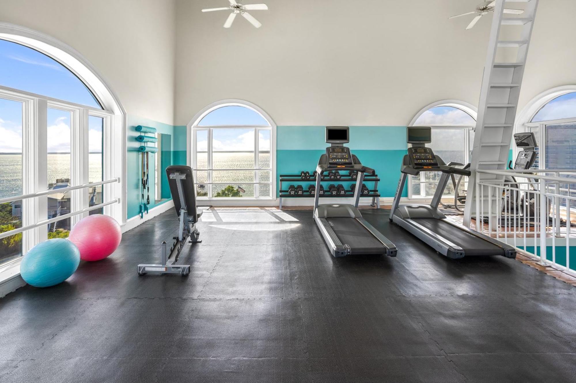 Coconut Malorie Hotel, Ascend Collection Hotel