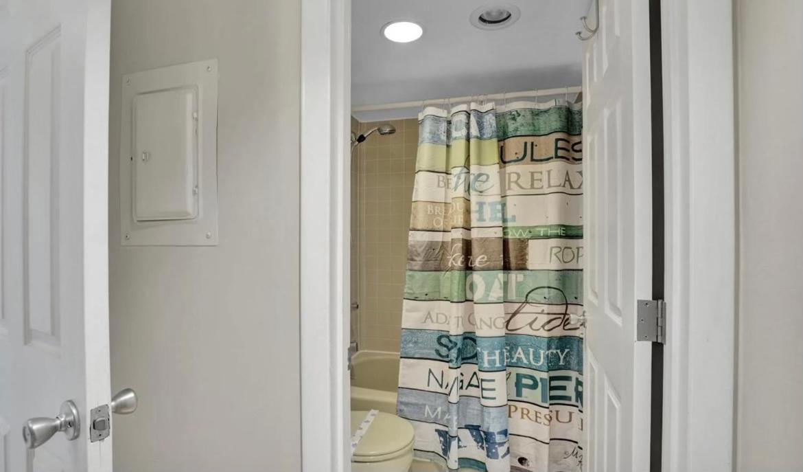 Apartment Oceanfront Studio At Golden Sands Perfect Beach Getaway In North Ocean City