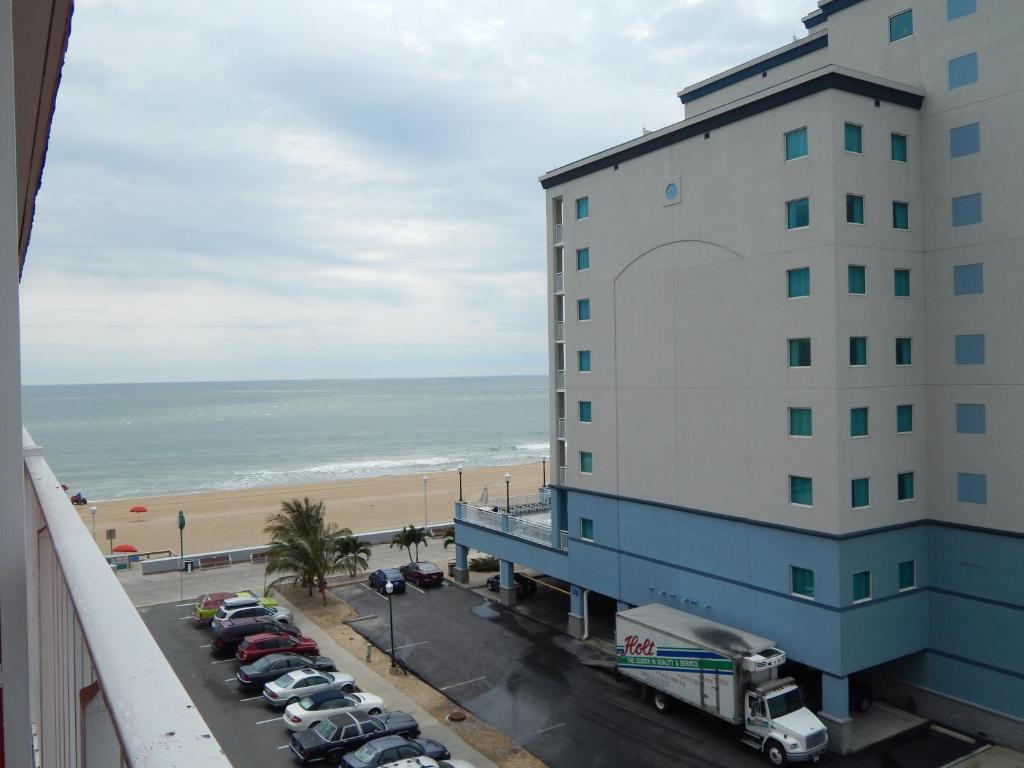 The Spinnaker