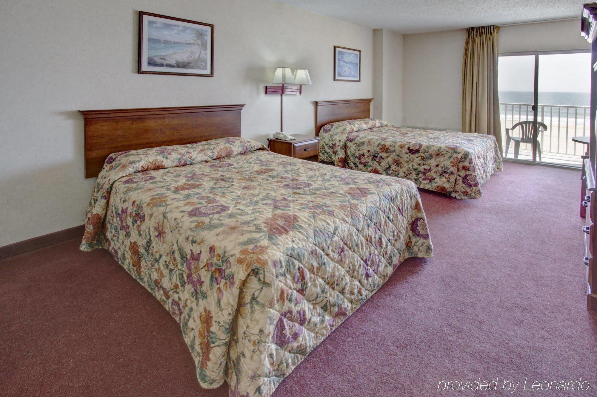Ocean 1 & Ocean Hotel 2*