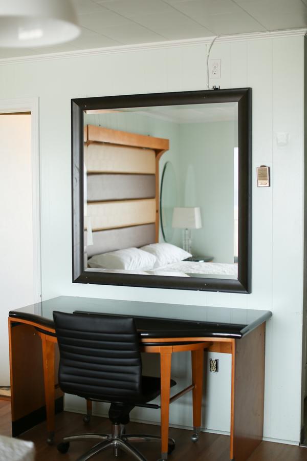 The Colony Apartment *