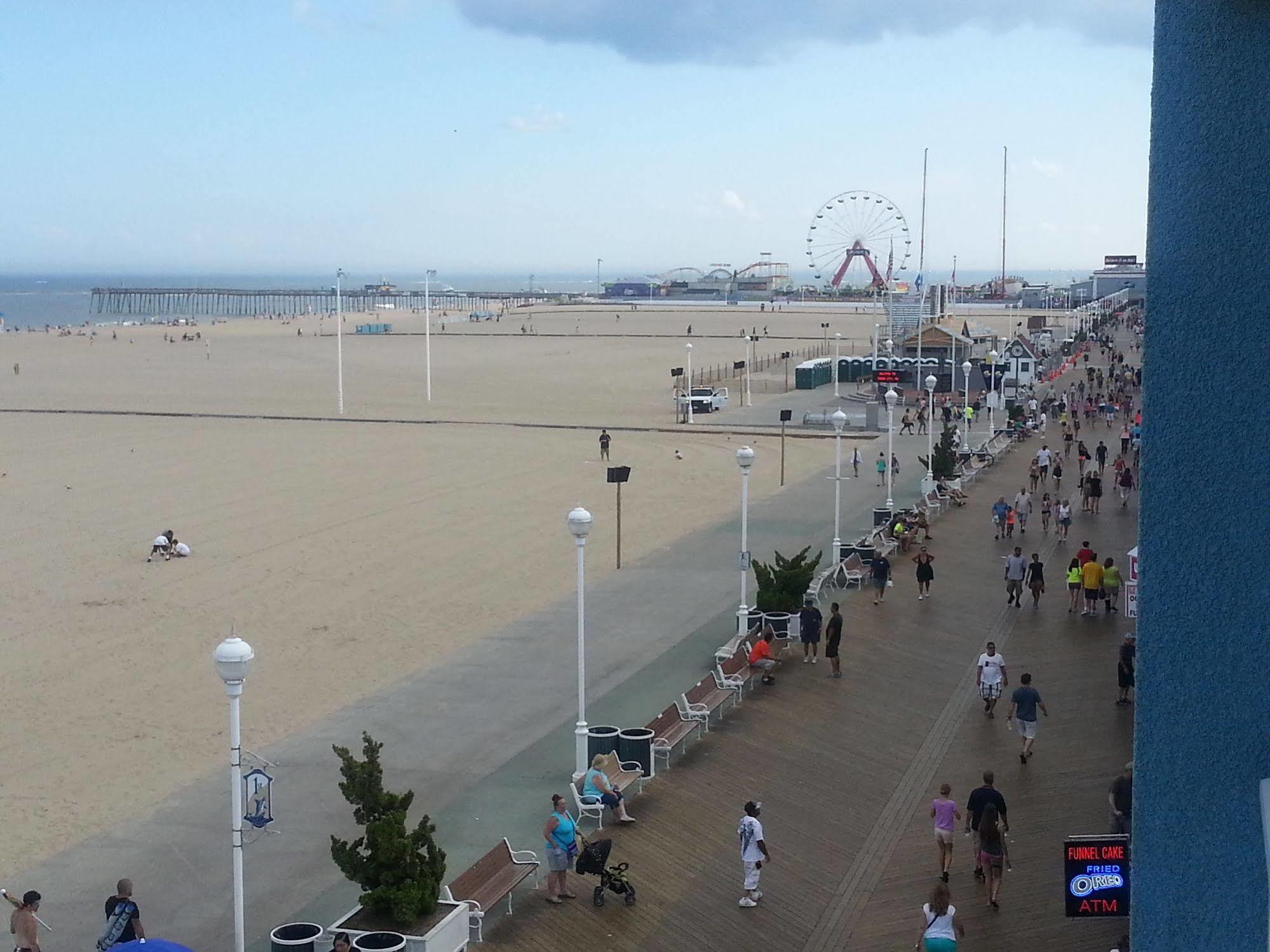 Ocean 1 & Ocean Hotel 2*
