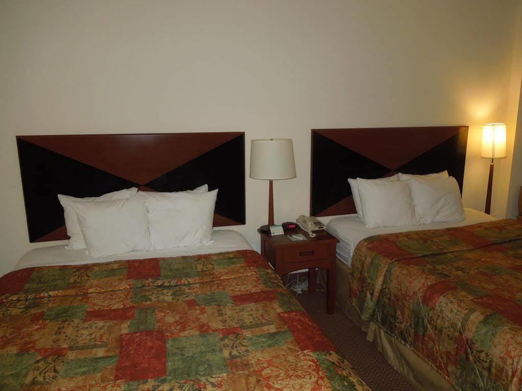 Gateway & Suites, Ascend Collection