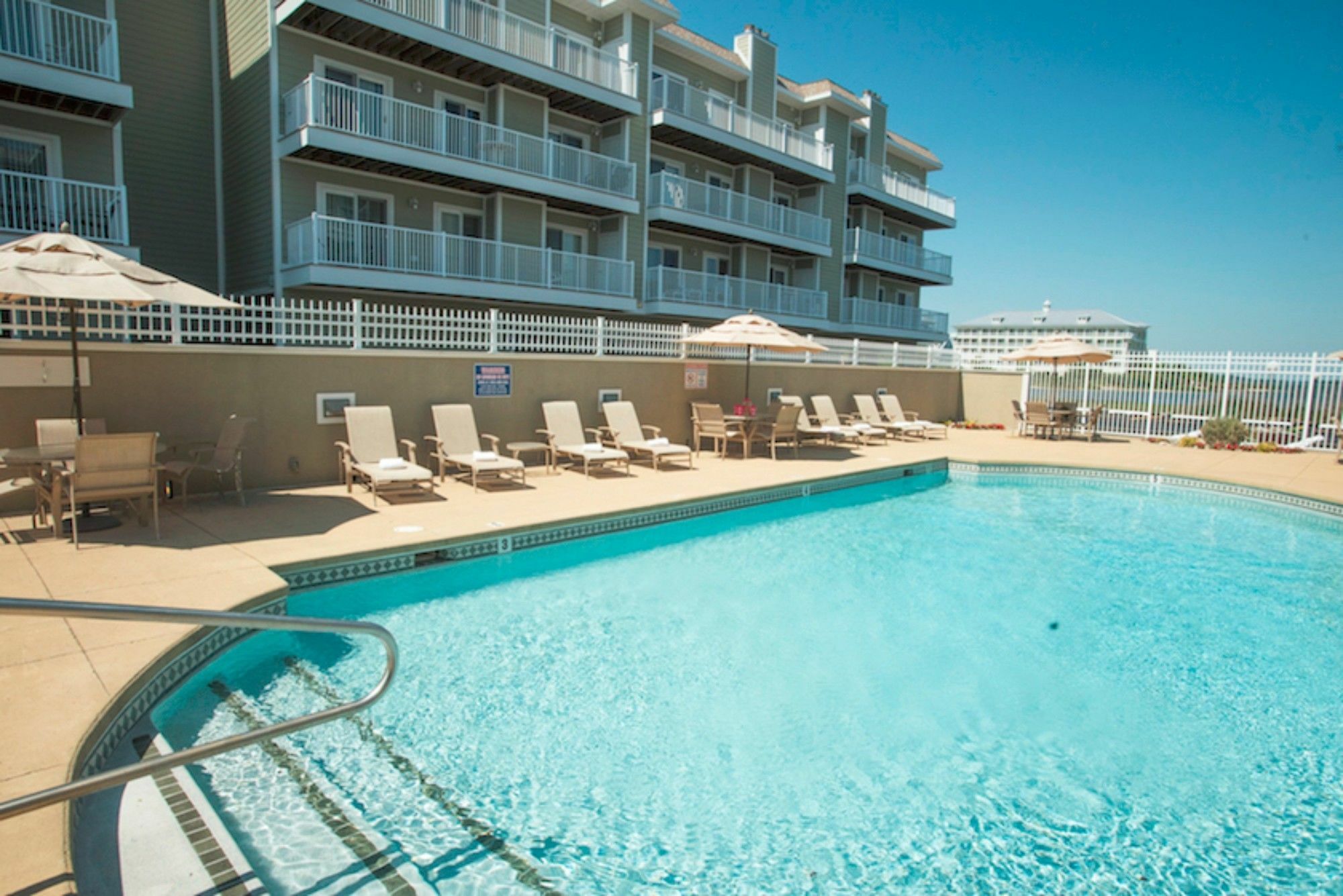 Lucayan By Kees Vacations *