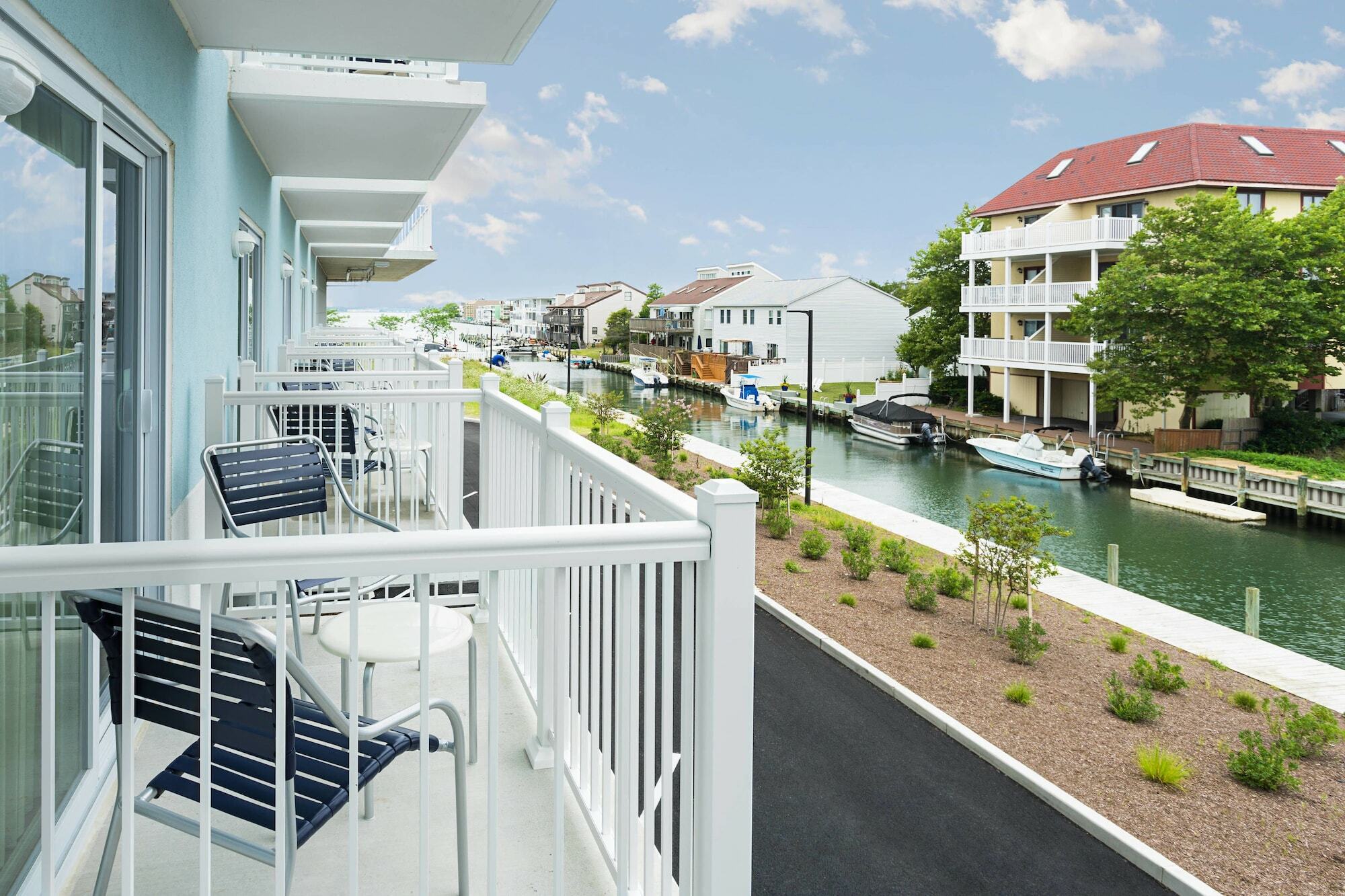 Hotel Fairfield Inn & Suites By Marriott Ocean City 3*