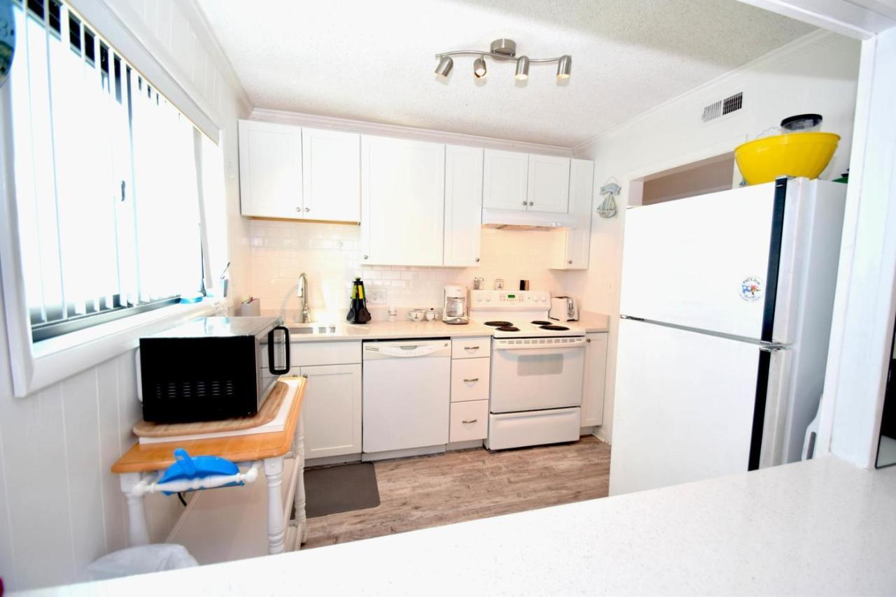 Apartment Towers 201 Ocean City